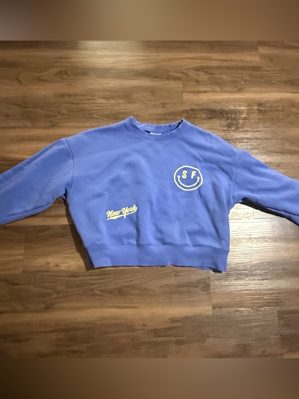 Starfit Slightly Cropped Sweatshirt with NY Graphics